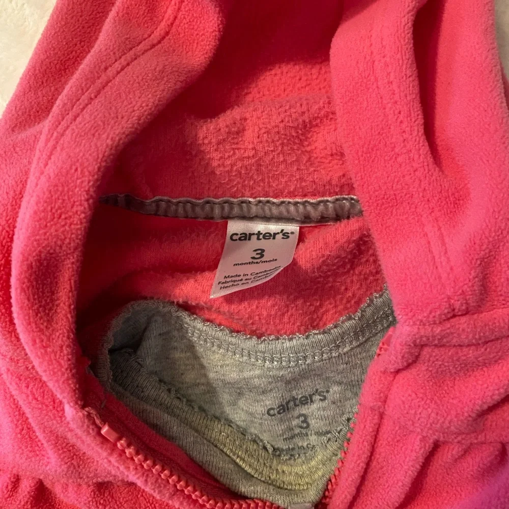 Carter’s baby girl matching outfit size 3M